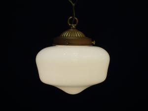 Italian white glass shade pendant lamp 1灯