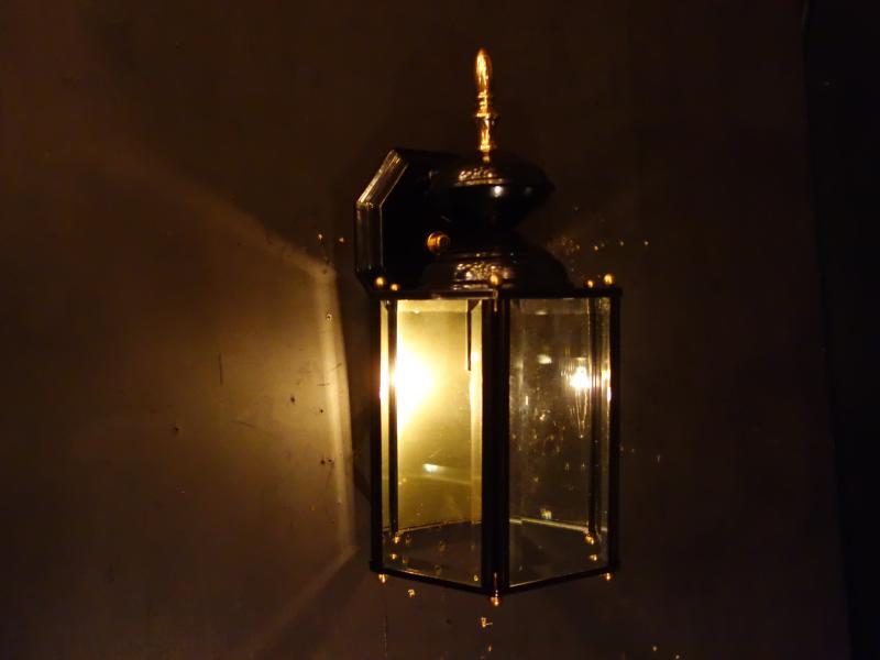 Italian black porch lantern 1灯